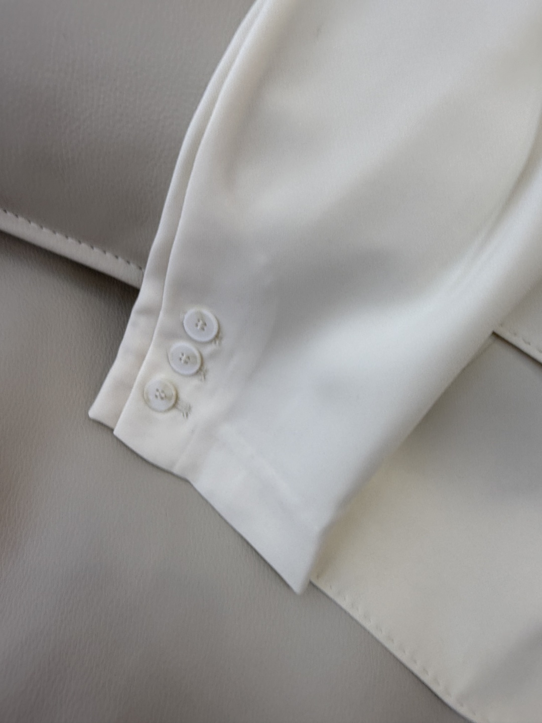 MT006#新款外套💕theory 极简风 无领 一粒扣 长袖西装 白色 黑色 M L XL