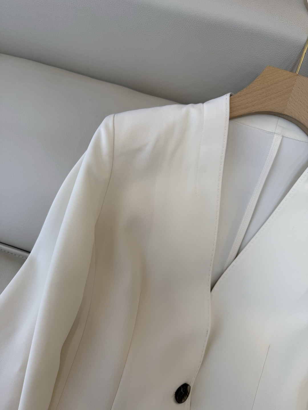 MT006#新款外套💕theory 极简风 无领 一粒扣 长袖西装 白色 黑色 M L XL