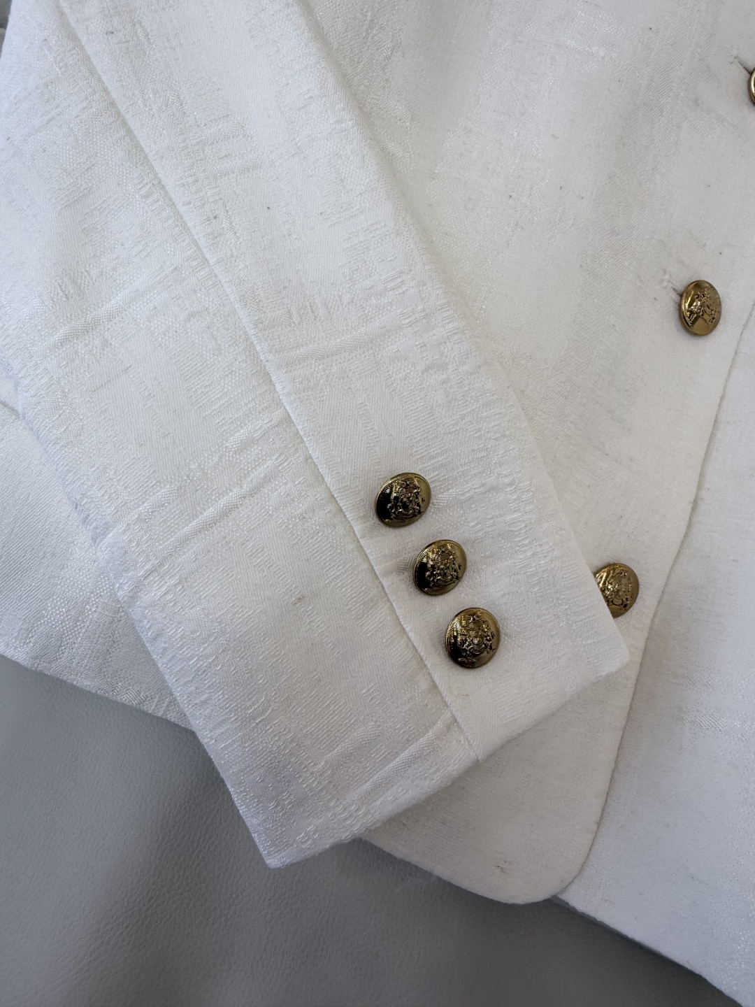 MT003#新款外套💕celine风 金扣 老钱风 长袖小外套 咖色 白色 黑色 M L