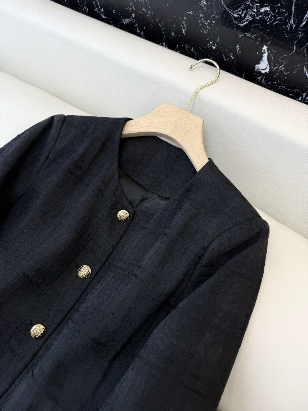 MT003#新款外套💕celine风 金扣 老钱风 长袖小外套 咖色 白色 黑色 M L