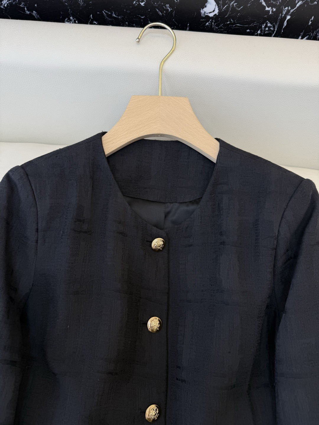 MT003#新款外套💕celine风 金扣 老钱风 长袖小外套 咖色 白色 黑色 M L