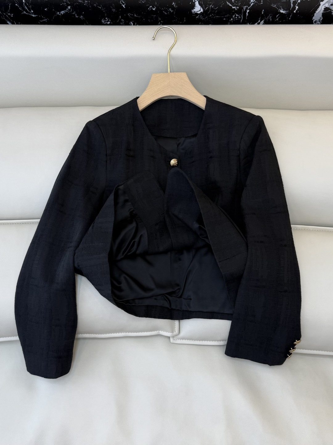 MT003#新款外套💕celine风 金扣 老钱风 长袖小外套 咖色 白色 黑色 M L