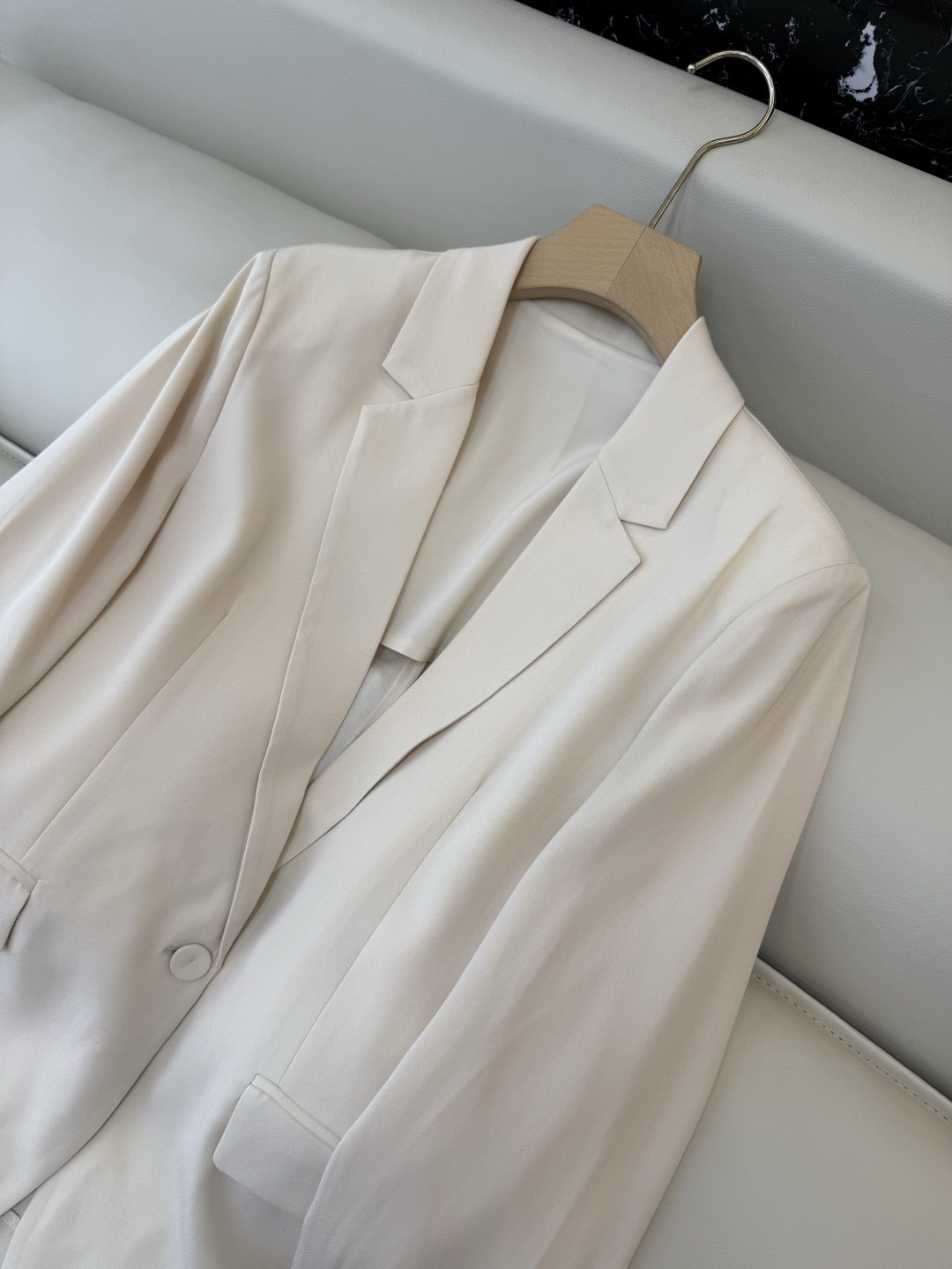 MT005#新款外套💕theory 极简风 85% 醋酸 长袖西装 香槟色 黑色 M L