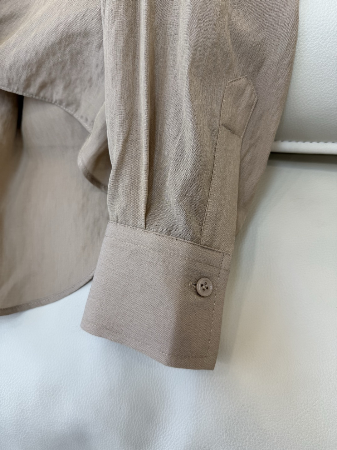 LZ26008#新款套装💕BC 55% 兰精天丝棉 长袖衬衫➕长裤套装 灰色 杏色 白色 SML