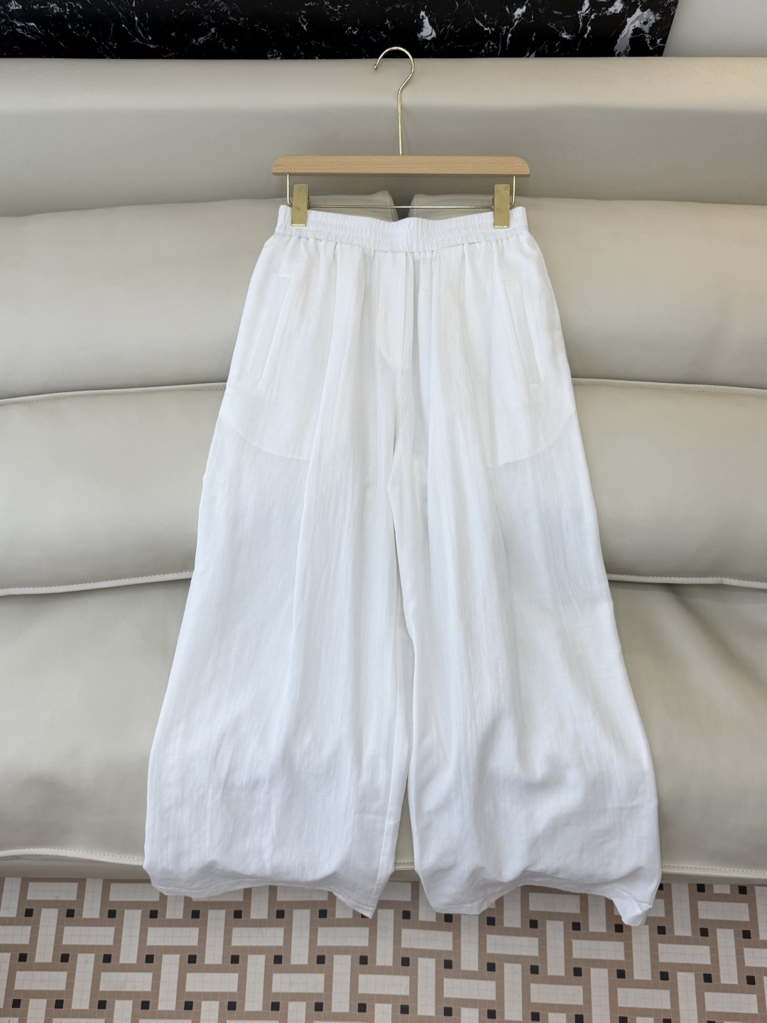 LZ26008#新款套装💕BC 55% 兰精天丝棉 长袖衬衫➕长裤套装 灰色 杏色 白色 SML