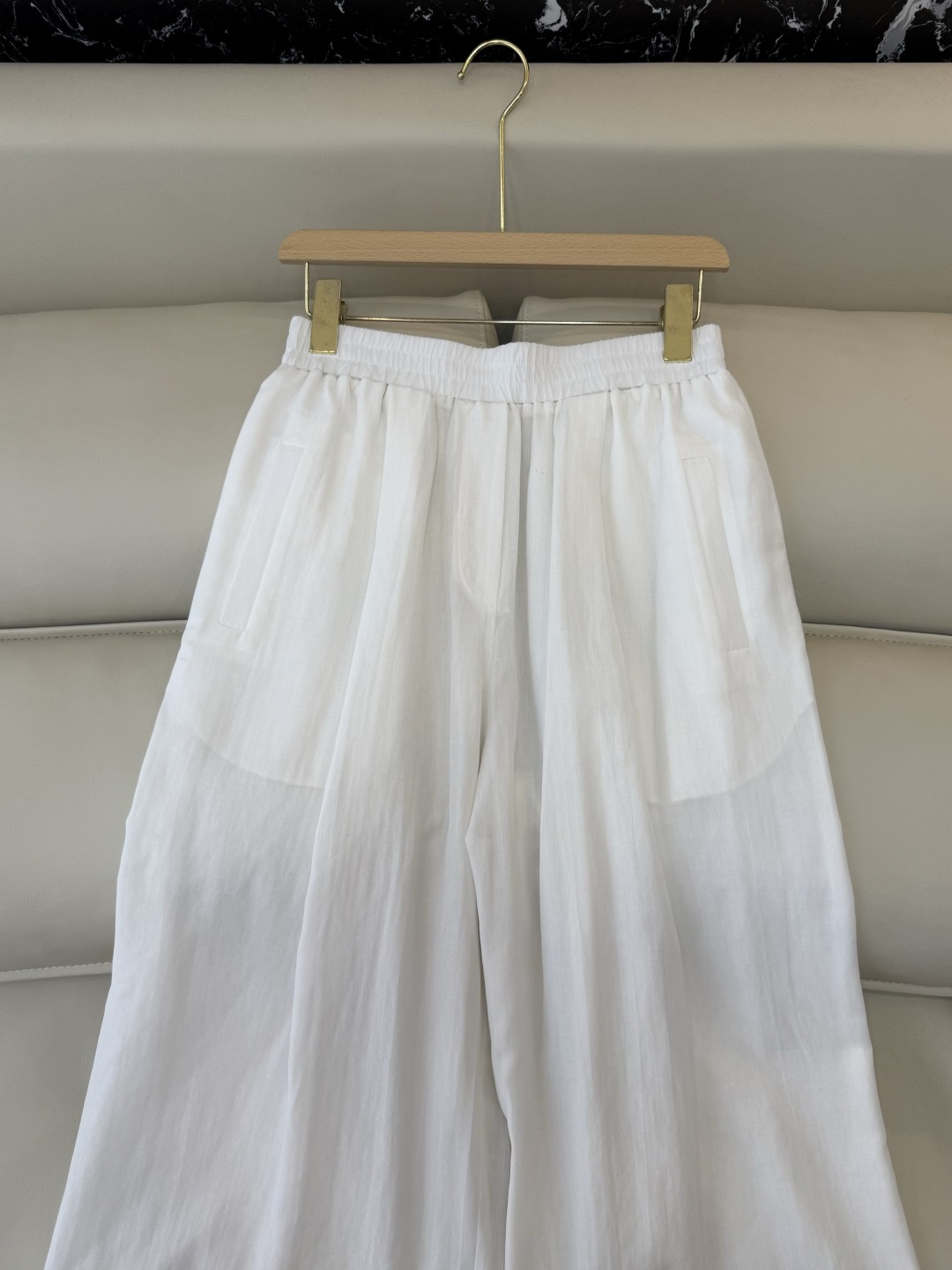 LZ26008#新款套装💕BC 55% 兰精天丝棉 长袖衬衫➕长裤套装 灰色 杏色 白色 SML