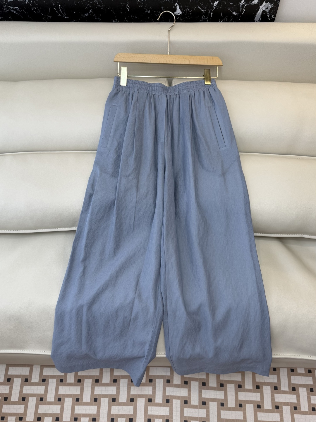 LZ26008#新款套装💕BC 55% 兰精天丝棉 长袖衬衫➕长裤套装 灰色 杏色 白色 SML