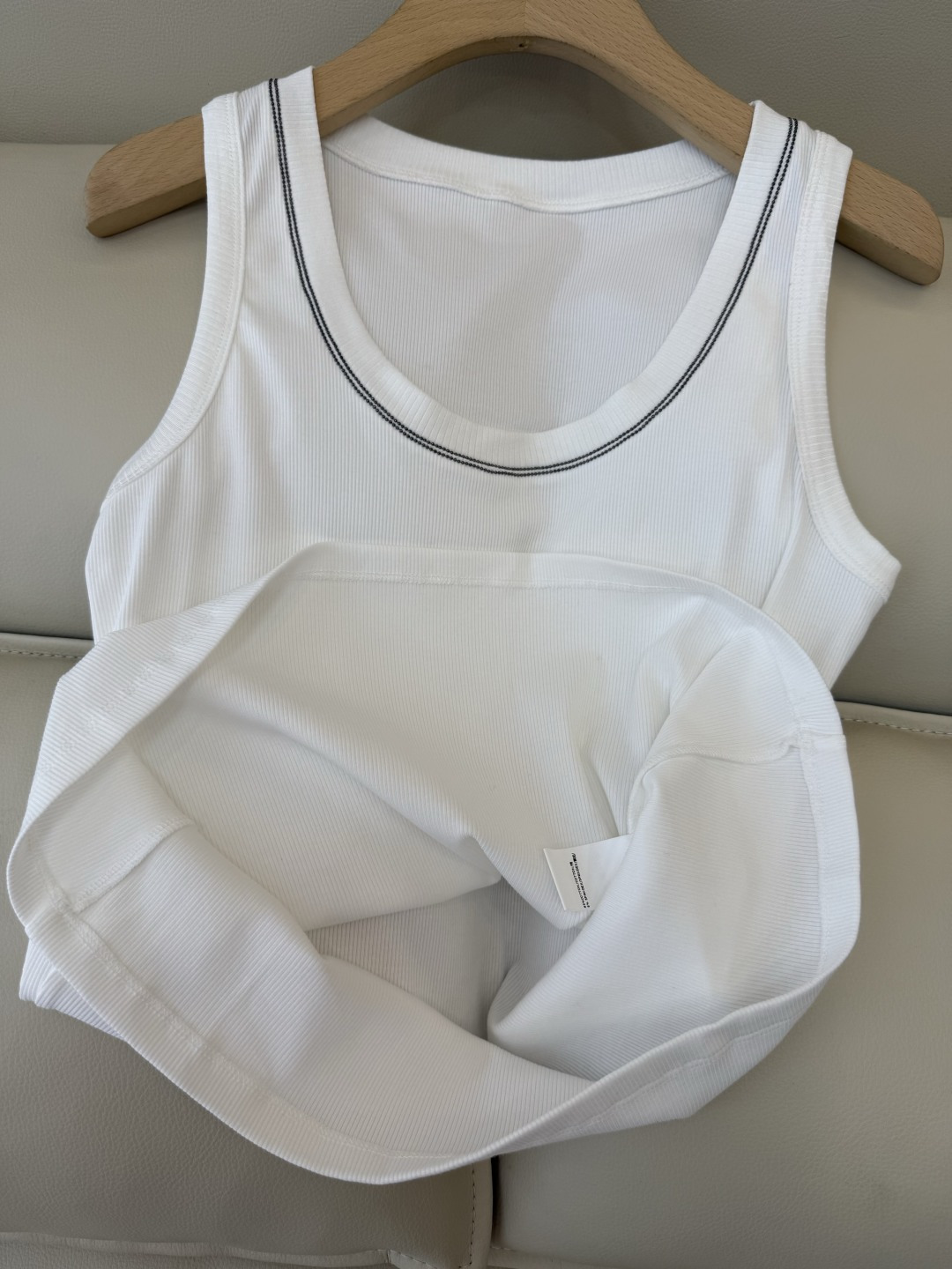 LZ26003#新款T恤💕BC 最新款背心针织链条T恤 黑色 白色 SML