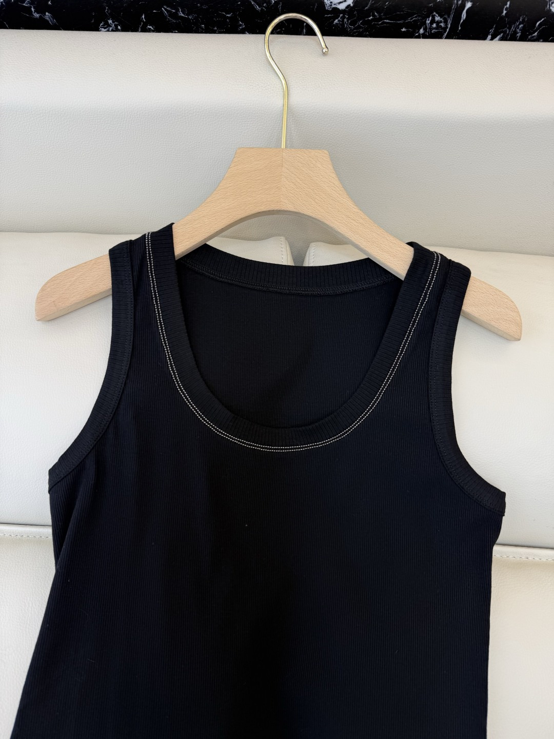 LZ26003#新款T恤💕BC 最新款背心针织链条T恤 黑色 白色 SML