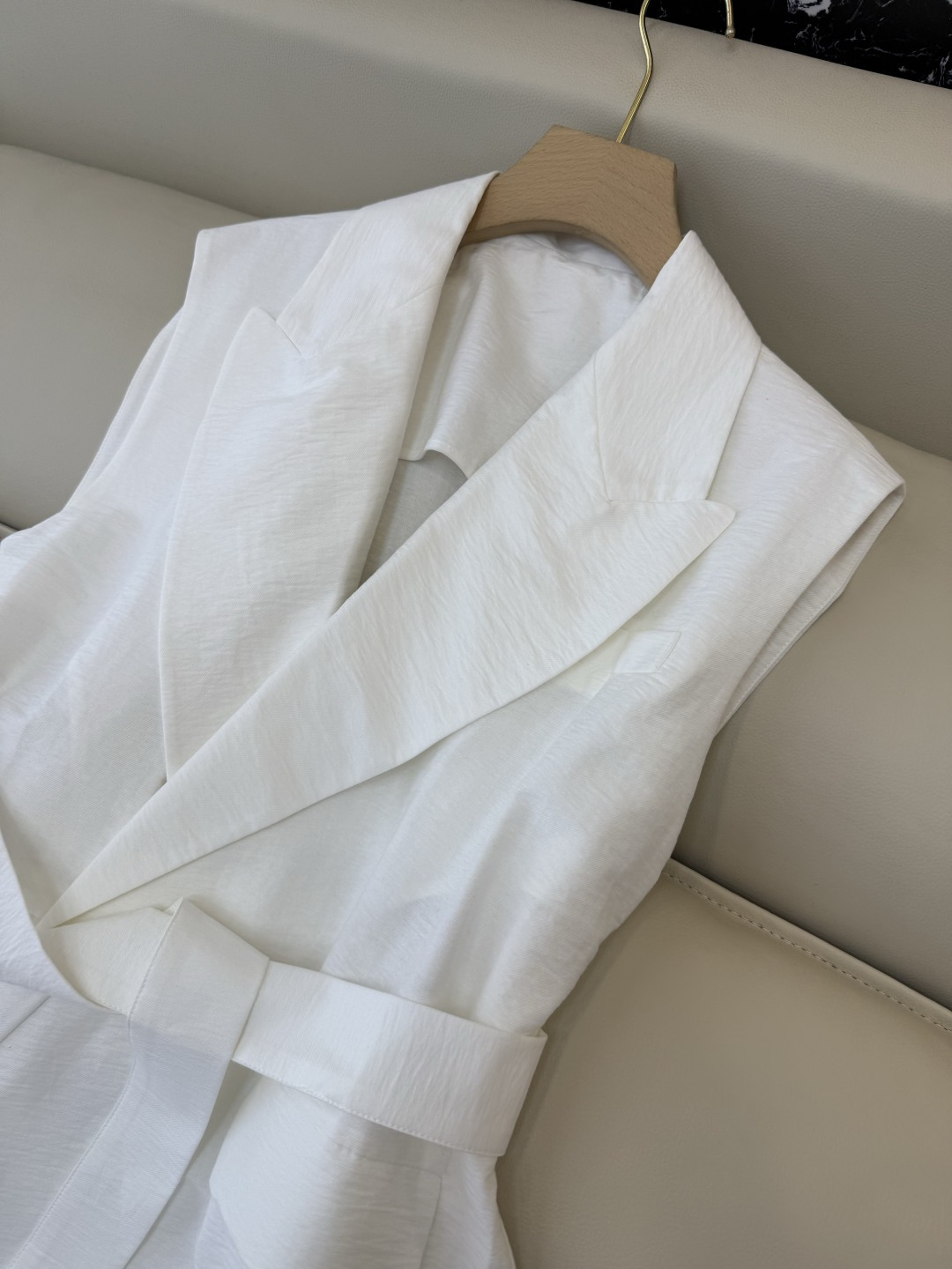 LZ26006#新款马甲💕BC 75% 棉 极简风 马甲上衣 灰色 白色 SML