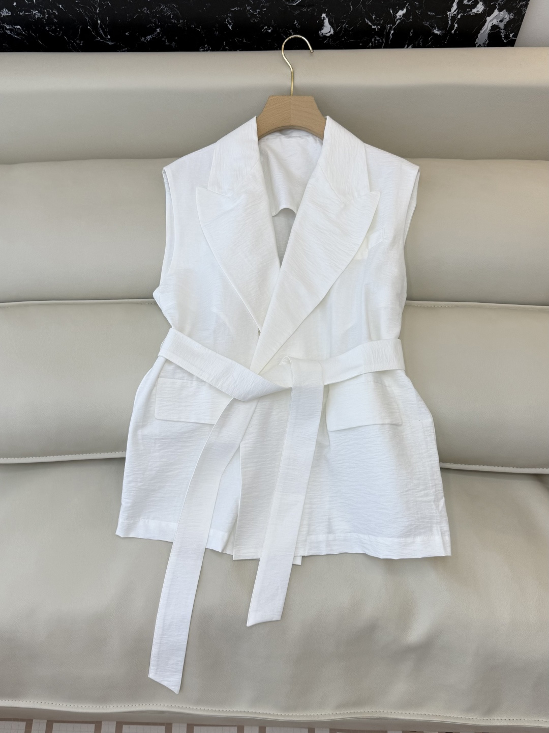 NO:715335,LZ26006#New Vest BC 75 Cotton Minimalist Style Vest Top Gray White SML,,19860909LZ26006#新款马甲 BC 75 棉 极简风 马甲上衣 灰色 白色 SML,,,Women's clothing