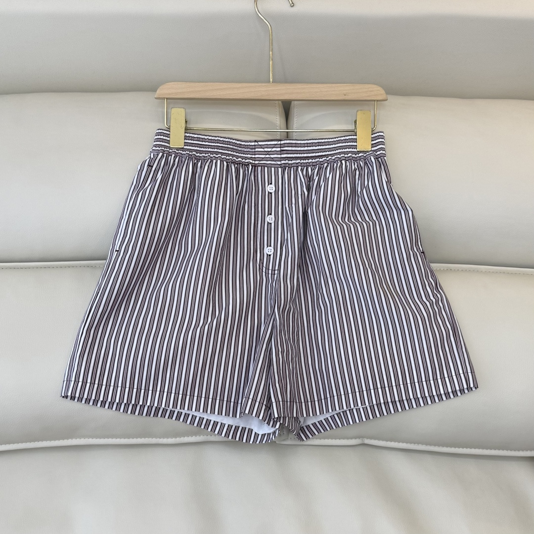 LZ26004+26004A#新款套装💕BC 最新款套装 30% 真丝70% 棉 长袖衬衫➕短裤套装 条