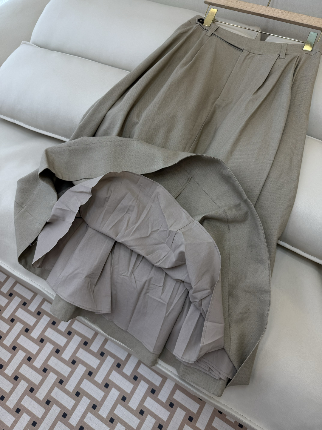 LZ26009#新款半裙💕BC 28%亚麻 大摆长半裙 白色 杏色 SM L