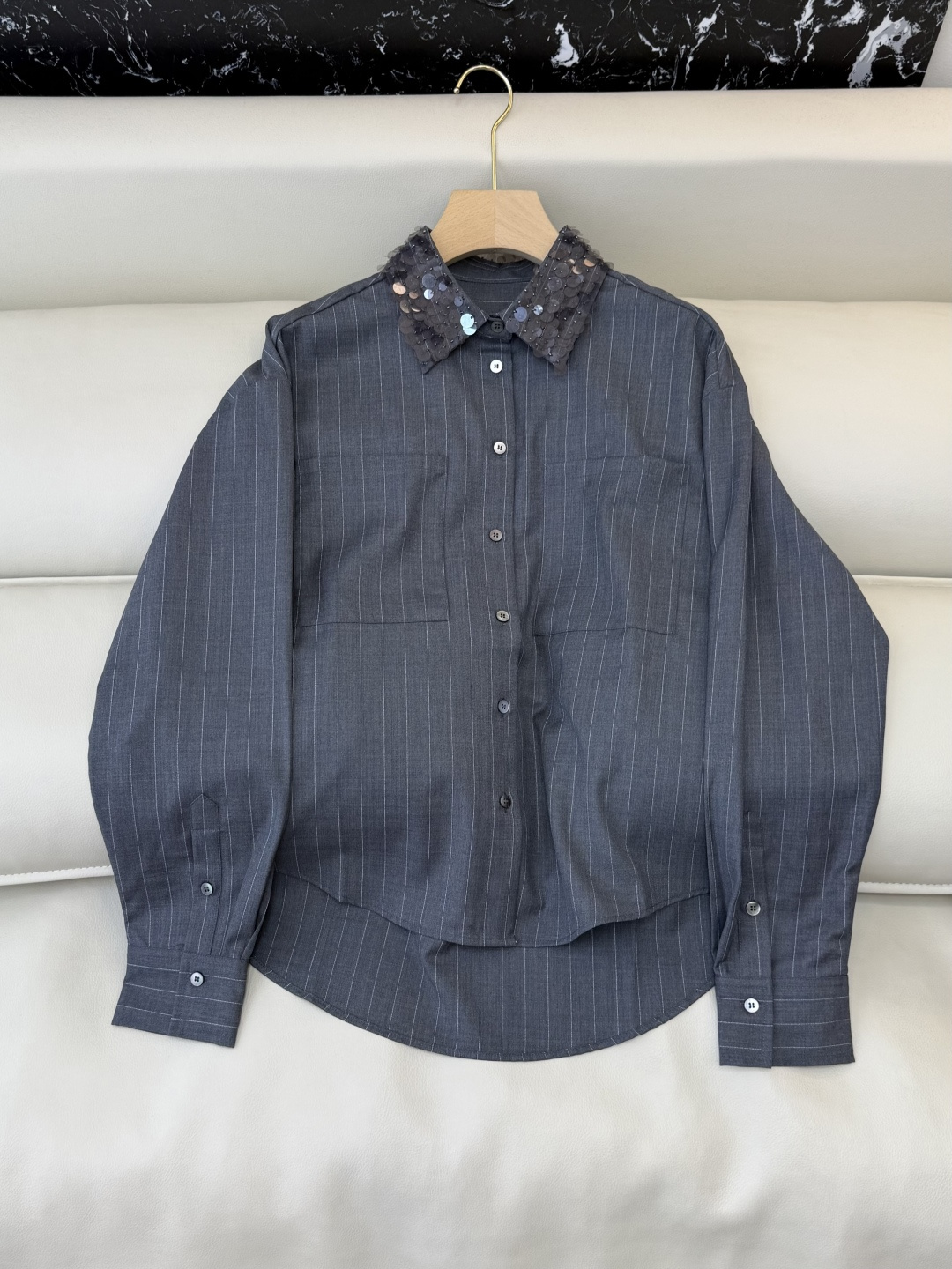 NO:715313,LZ25054# new shirt BC heavy sequin embroidery wool striped long-sleeved shirt dark gray SML,,loro piana,shirts,19860909LZ25054#新款衬衫 BC 重工珠片绣花 羊毛 条纹长袖衬衫 深灰色 SML,,loro piana,shirts,,Women's clothing