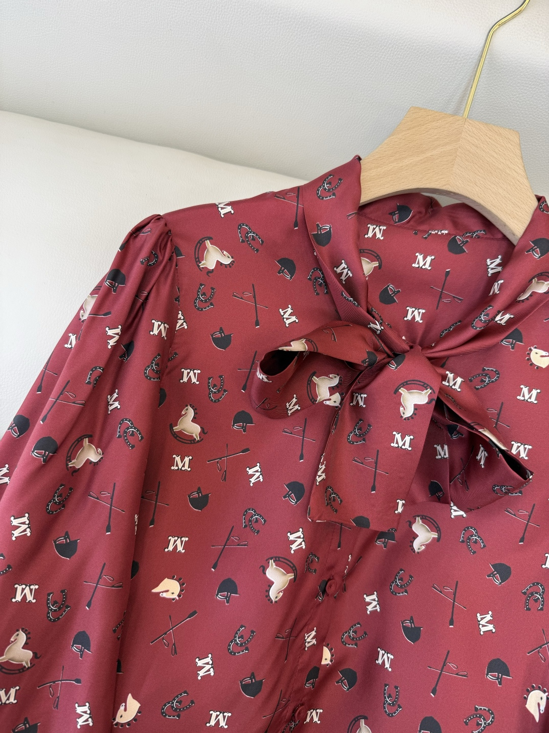 BS1076#新款衬衫💕Max 1100% 真丝斜纹印花 长袖蝴蝶结印花衬衫 红色 杏色 36-42