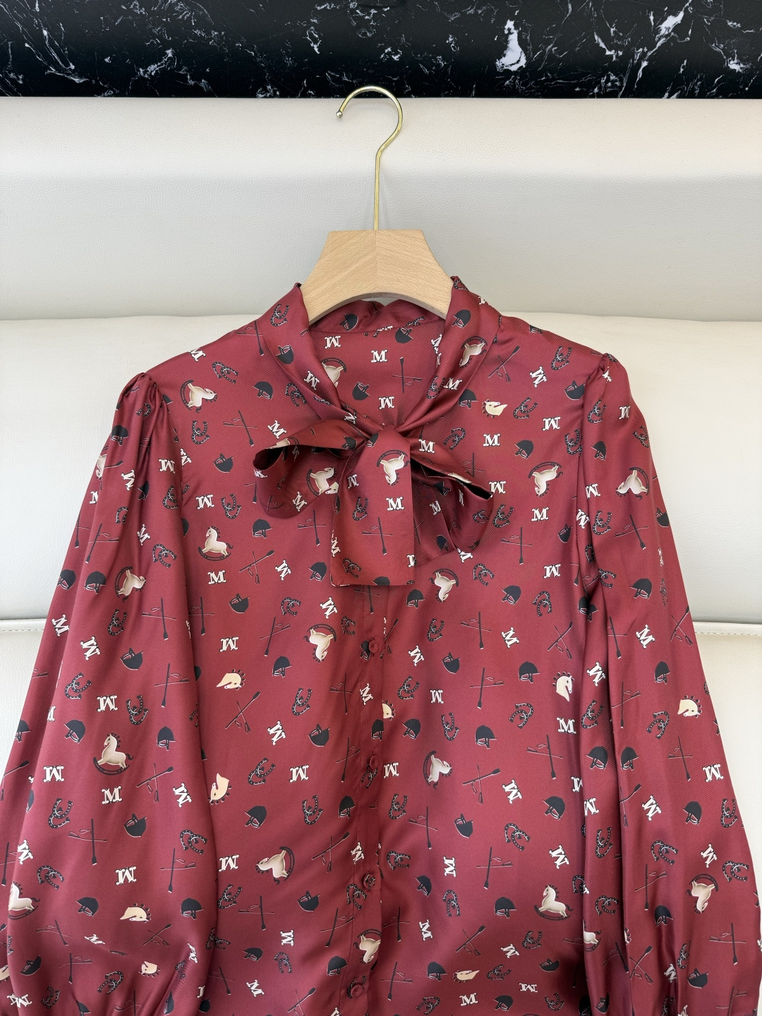 BS1076#新款衬衫💕Max 1100% 真丝斜纹印花 长袖蝴蝶结印花衬衫 红色 杏色 36-42