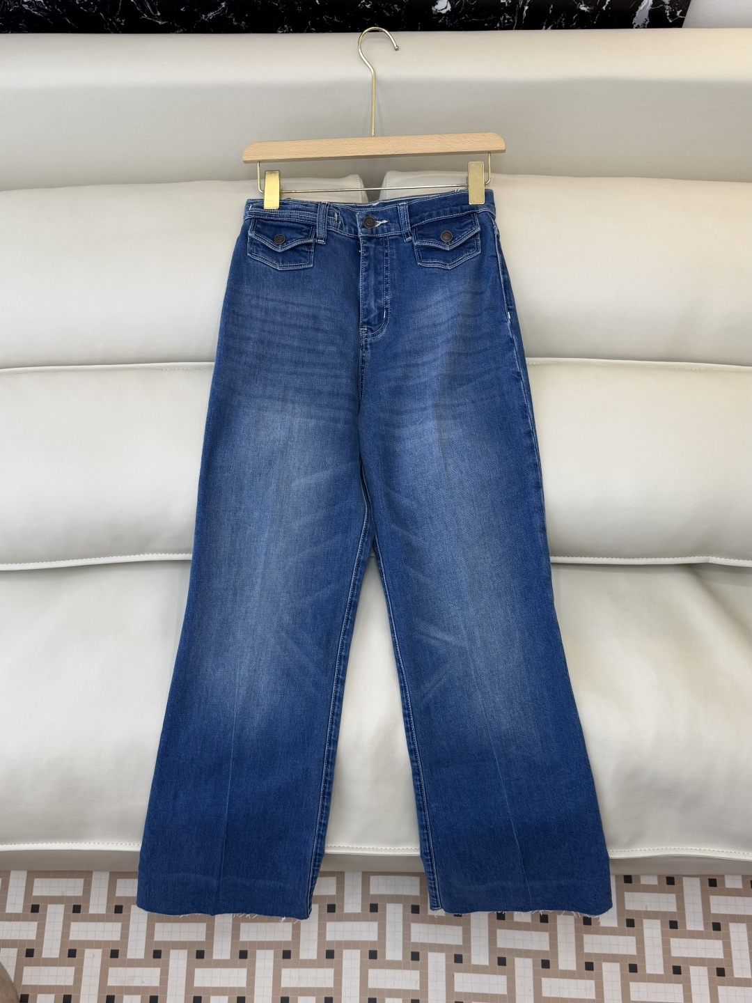 NO:717343,MA019# jeans factory special Chloe slimming hot jeans latest style straight jeans 25-30,,chloe,loewe,jeans,19860909MA019#牛仔裤 工厂特 Chloe 显瘦爆款牛仔裤 最新款 直筒 牛仔裤 25-30,,chloe,loewe,jeans,,Women's clothing