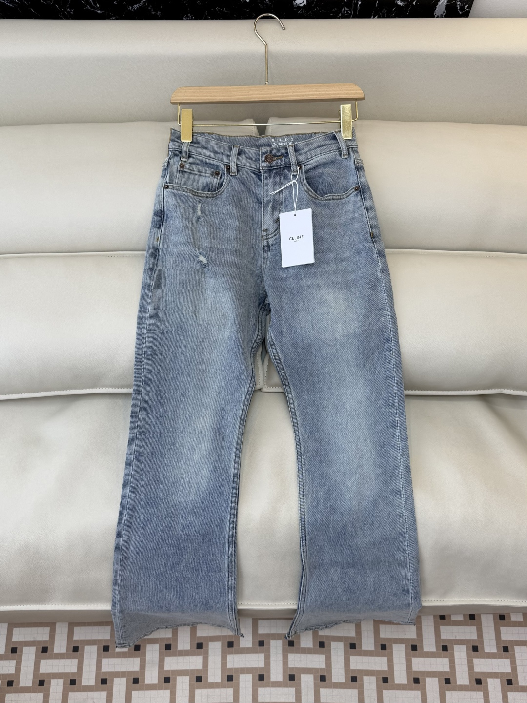 NO:717334,MA021# jeans factory special celine jeans latest style straight jeans 25-30,,celine,jeans,19860909MA021#牛仔裤 工厂特 celine 牛仔裤 最新款 直筒 牛仔裤 25-30,,celine,jeans,,Women's clothing