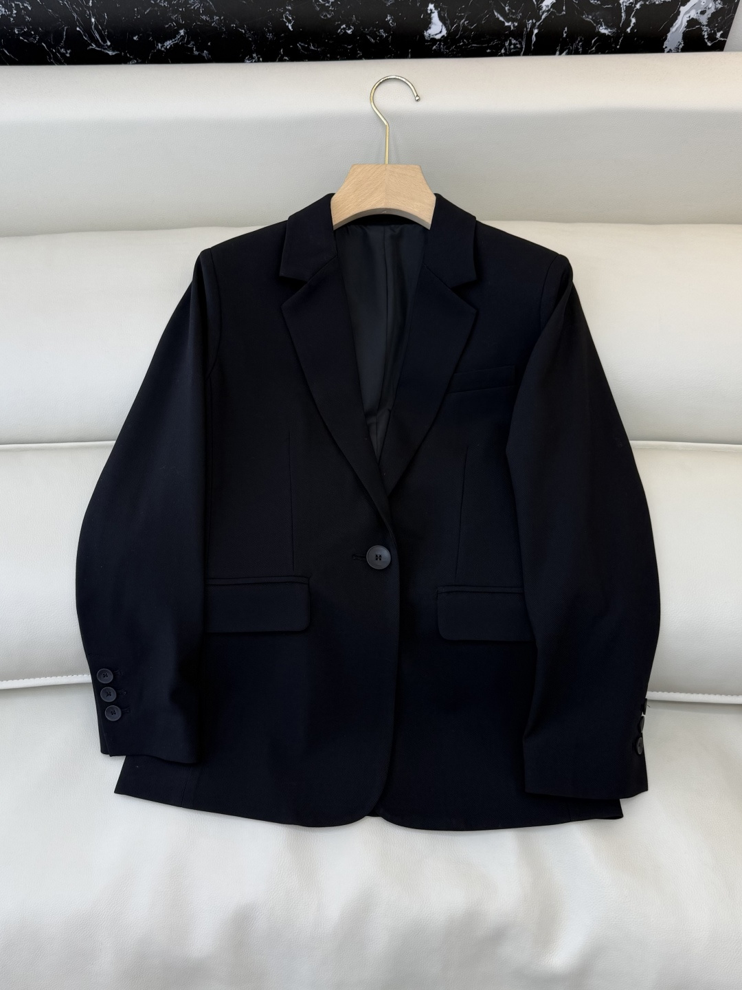 NO:717347,HX003# new coat theory one button tencel wool classic suit jacket three colors SMLXL,,jackets & coats,business suit,19860909HX003#新款外套 theory 一粒扣 天丝羊毛 经典款 西装外套 三色 SMLXL,,jackets & coats,business suit,,Women's clothing
