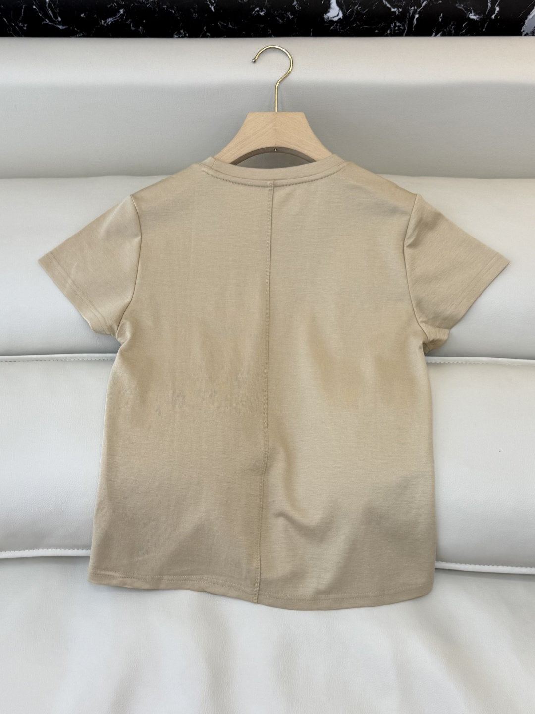 HL001#工厂特批150‼️LP 三醋酸 百搭显瘦短袖T恤 蓝色 米杏色 SML