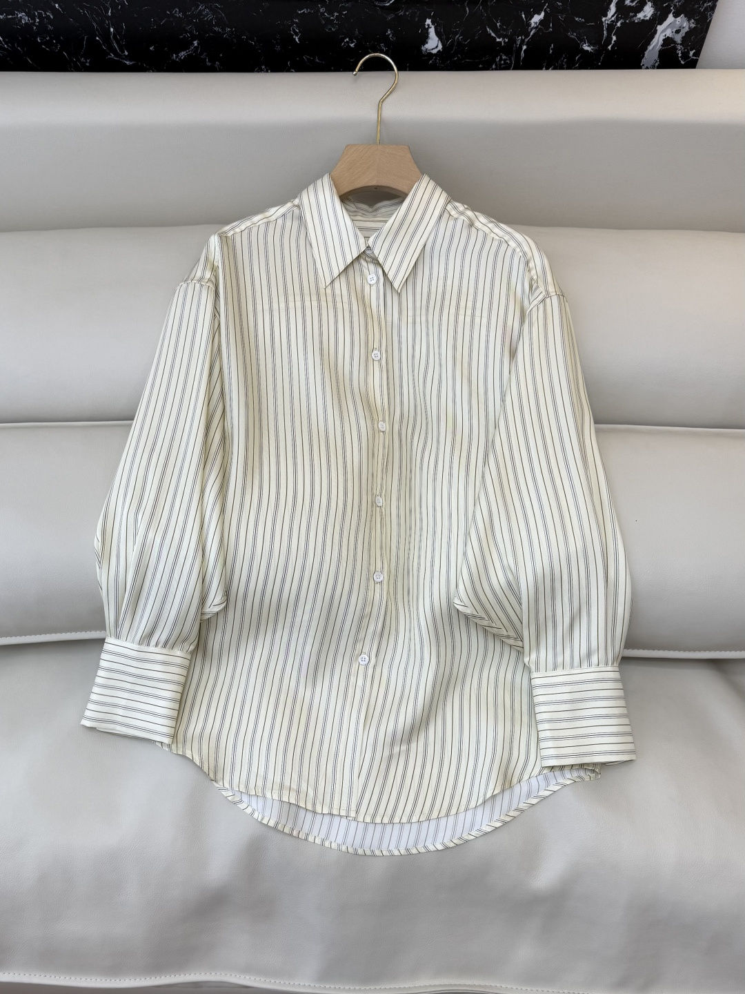 QD8005新款衬衫🌾Toteme 100% 真丝 桑蚕丝 条纹印花长袖衬衫 三色 SMLXL