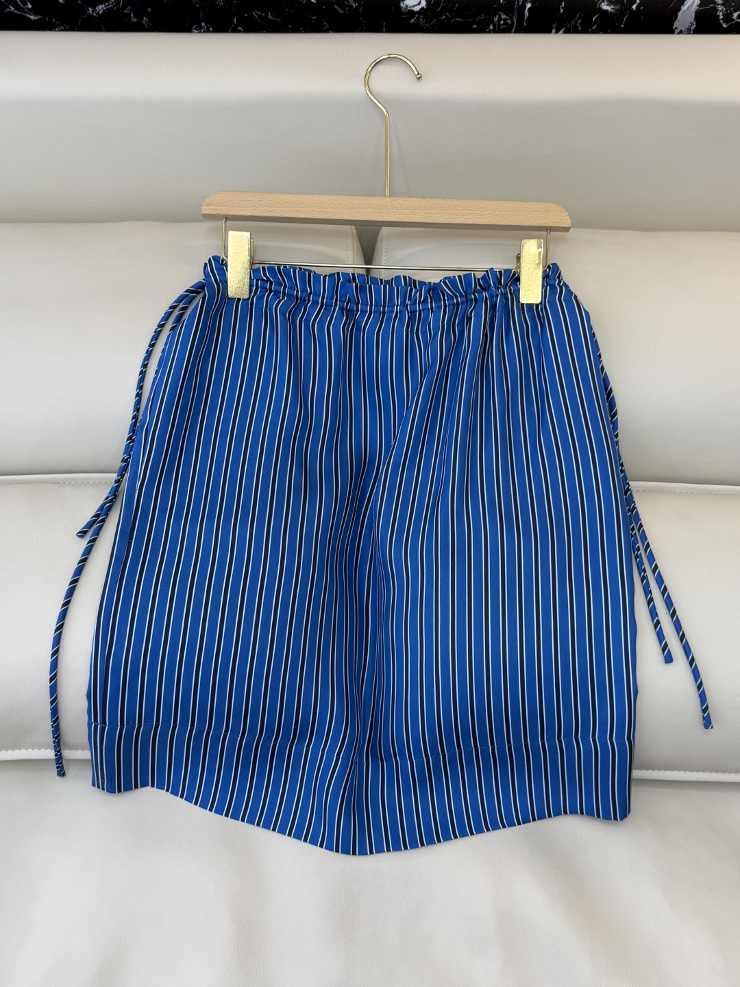 QD8005+8009#新款套装🌾Toteme 100% 真丝 桑蚕丝 条纹印花长袖衬衫➕抽带 真丝半裙