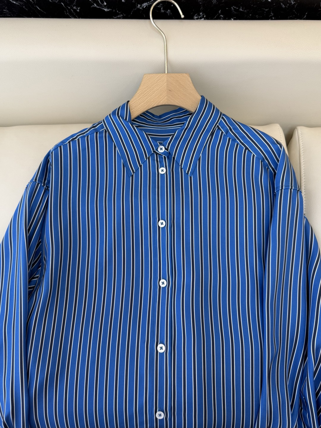 QD8005新款衬衫🌾Toteme 100% 真丝 桑蚕丝 条纹印花长袖衬衫 三色 SMLXL