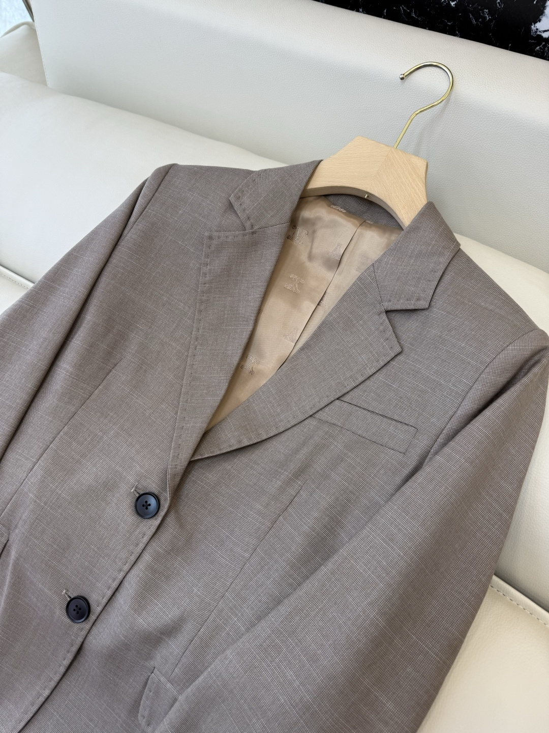 TF101#新款套装🌾Max mara 60% 羊毛 长袖西装外套 ➕长裤 套装 灰蓝色 藕色 36/3