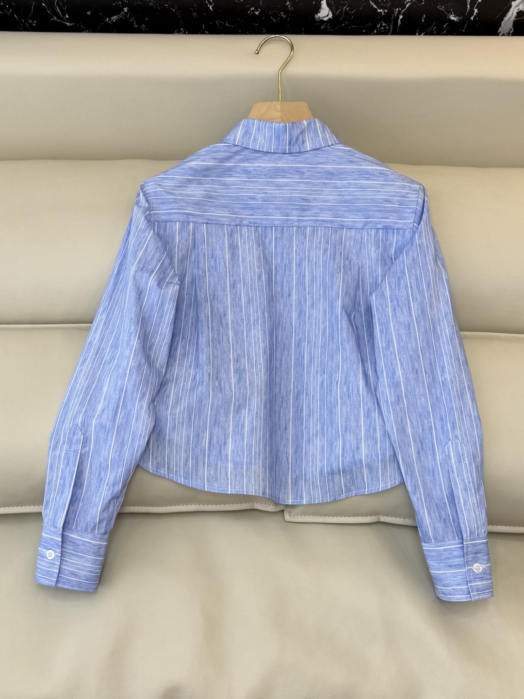 CY096#新款衬衫。miu家 字母绣花 修身长袖 衬衫 白色 条纹蓝 SM L