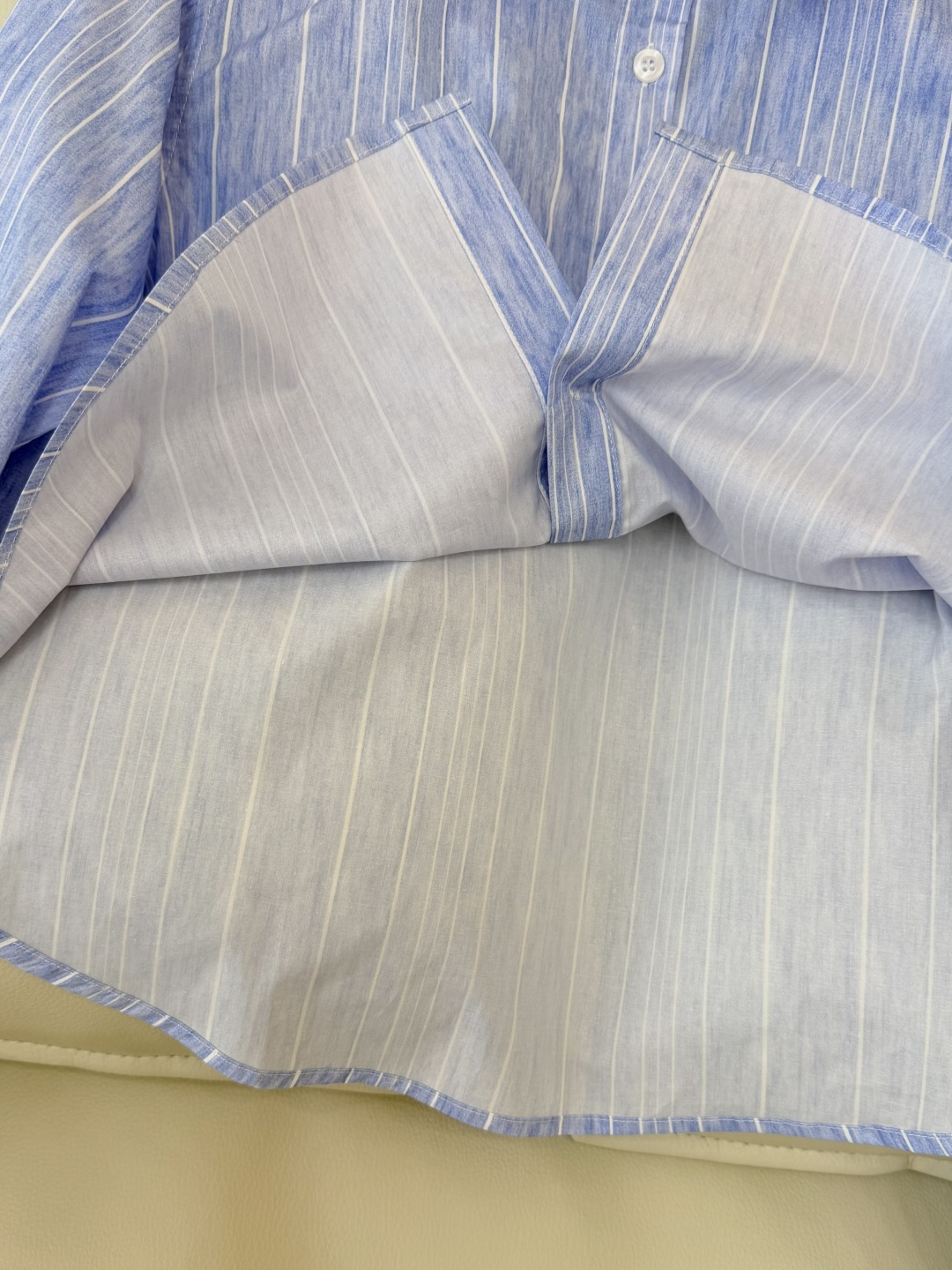 CY096#新款衬衫。miu家 字母绣花 修身长袖 衬衫 白色 条纹蓝 SM L