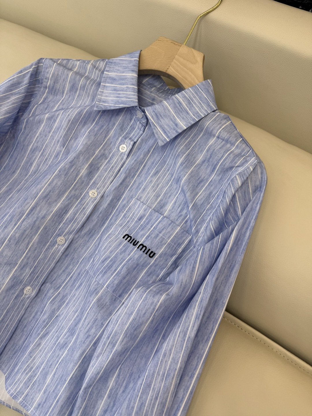 CY096#新款衬衫。miu家 字母绣花 修身长袖 衬衫 白色 条纹蓝 SM L