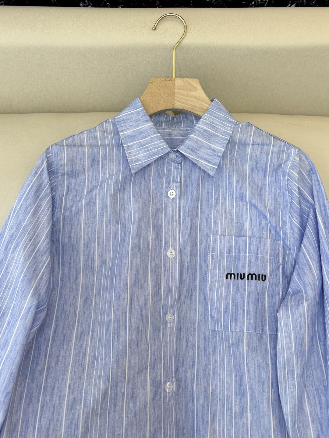 CY096#新款衬衫。miu家 字母绣花 修身长袖 衬衫 白色 条纹蓝 SM L