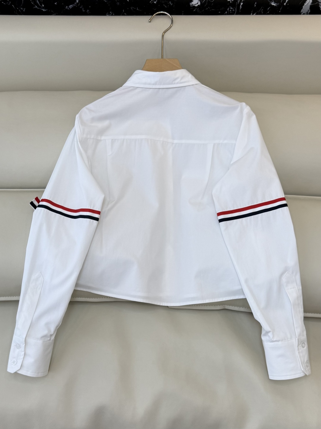 CY099#新款衬衫。TB 绣花 修身长袖 衬衫 白色 蓝色 粉色 SM L