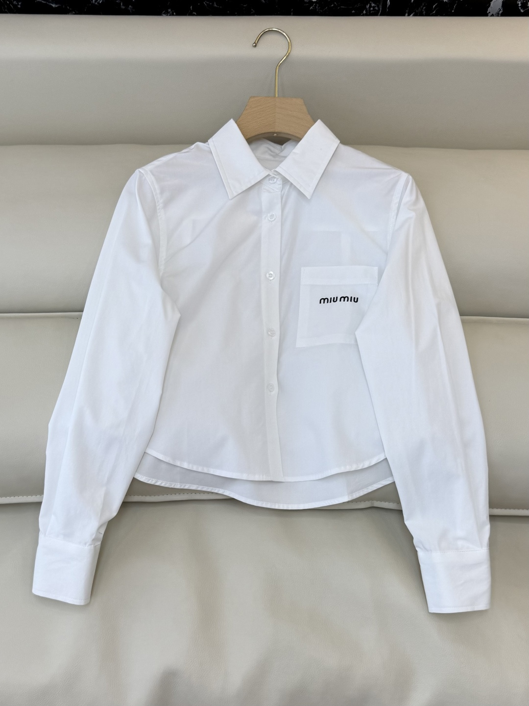 CY096#新款衬衫。miu家 字母绣花 修身长袖 衬衫 白色 条纹蓝 SM L