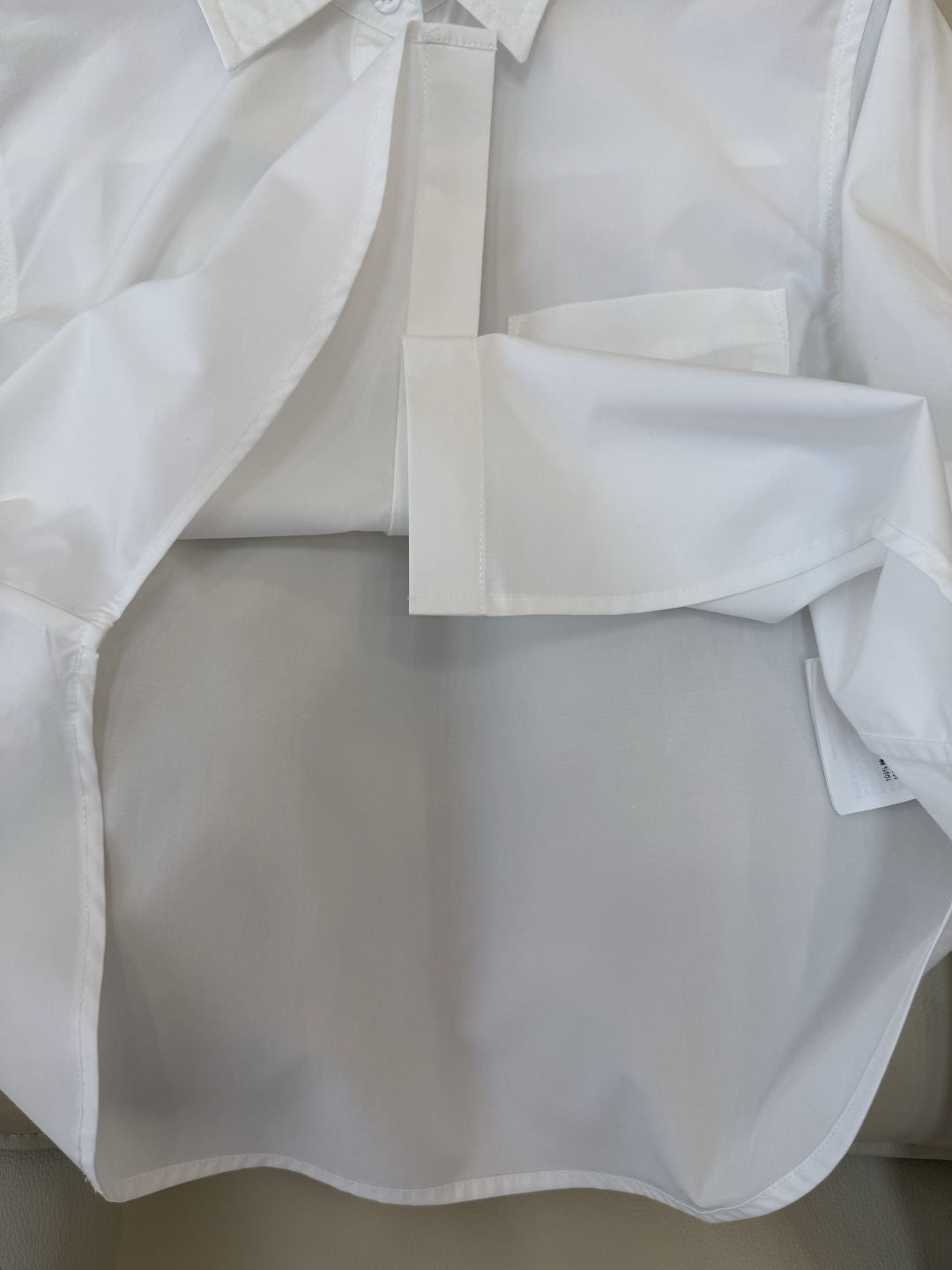 CY096#新款衬衫。miu家 字母绣花 修身长袖 衬衫 白色 条纹蓝 SM L