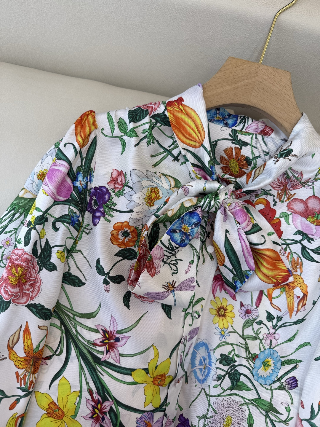 BS1115#新款衬衫💕gucci 印花 100% 斜纹真丝 蝴蝶结长袖衬衫 SMLXL