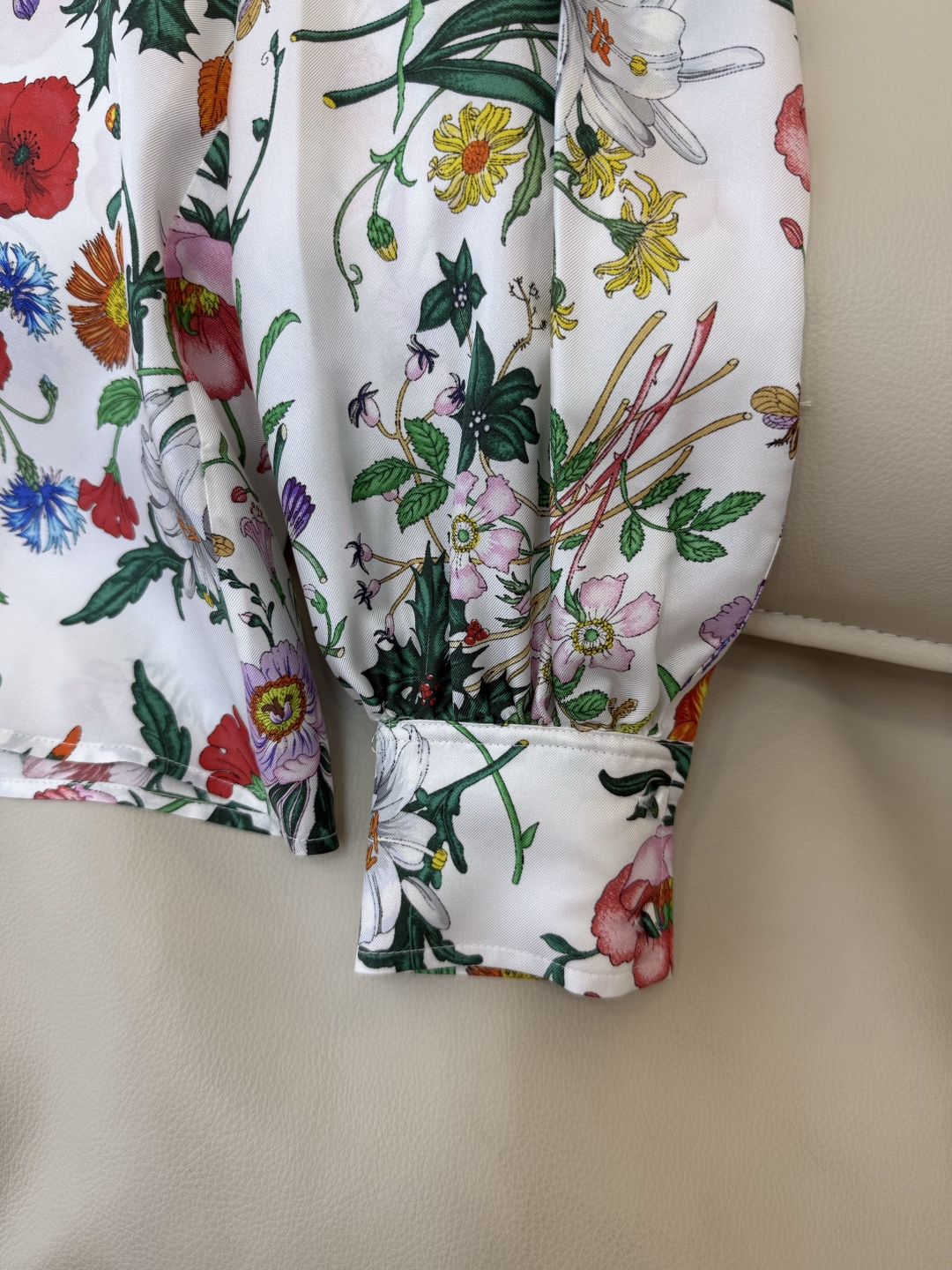 BS1115#新款衬衫💕gucci 印花 100% 斜纹真丝 蝴蝶结长袖衬衫 SMLXL