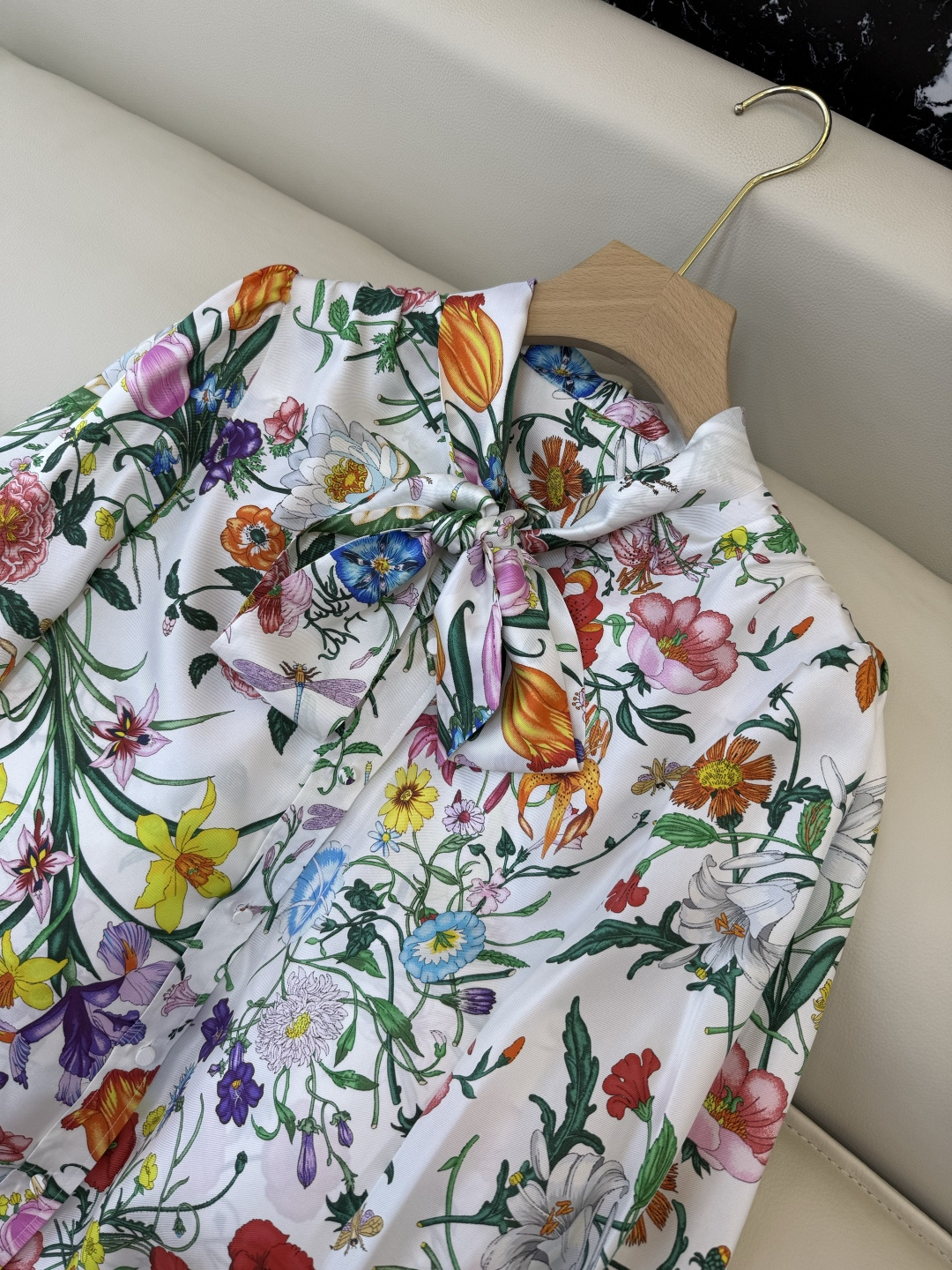 BS1115#新款衬衫💕gucci 印花 100% 斜纹真丝 蝴蝶结长袖衬衫 SMLXL