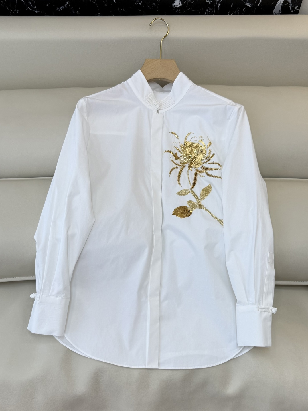 NO:733452,BS1101# New Shirt P National Style Sequin Embroidery Plate Button Long Sleeve White Shirt SMLXL,,shirts,19860909BS1101#新款衬衫P 国风 珠片绣花 盘扣 长袖白衬衫 SMLXL,,shirts,,Women's clothing