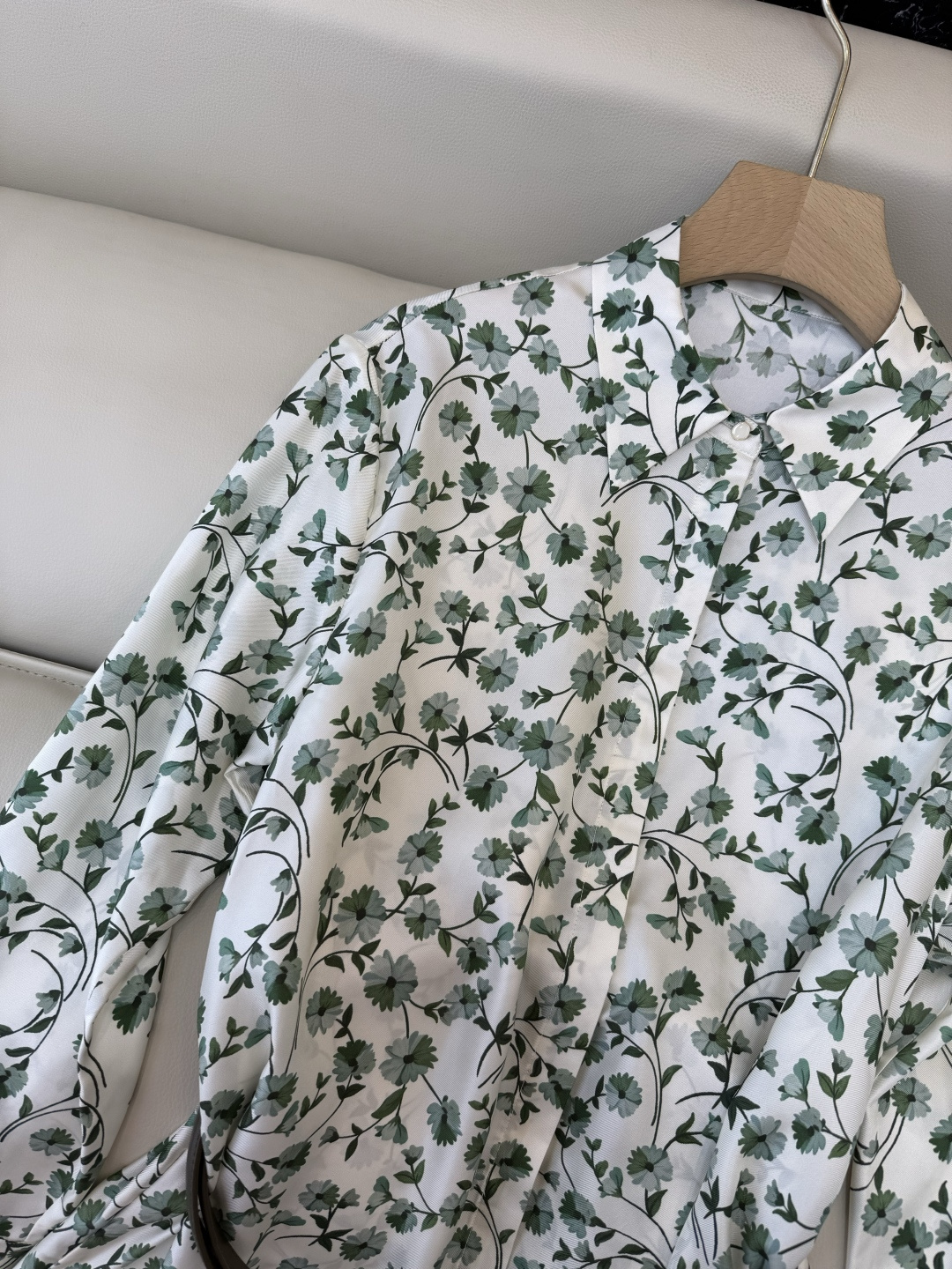 BS1108#新款连衣裙💕Max mara 碎花印花 100% 斜纹真丝印花长袖连衣裙 配腰带 36/3