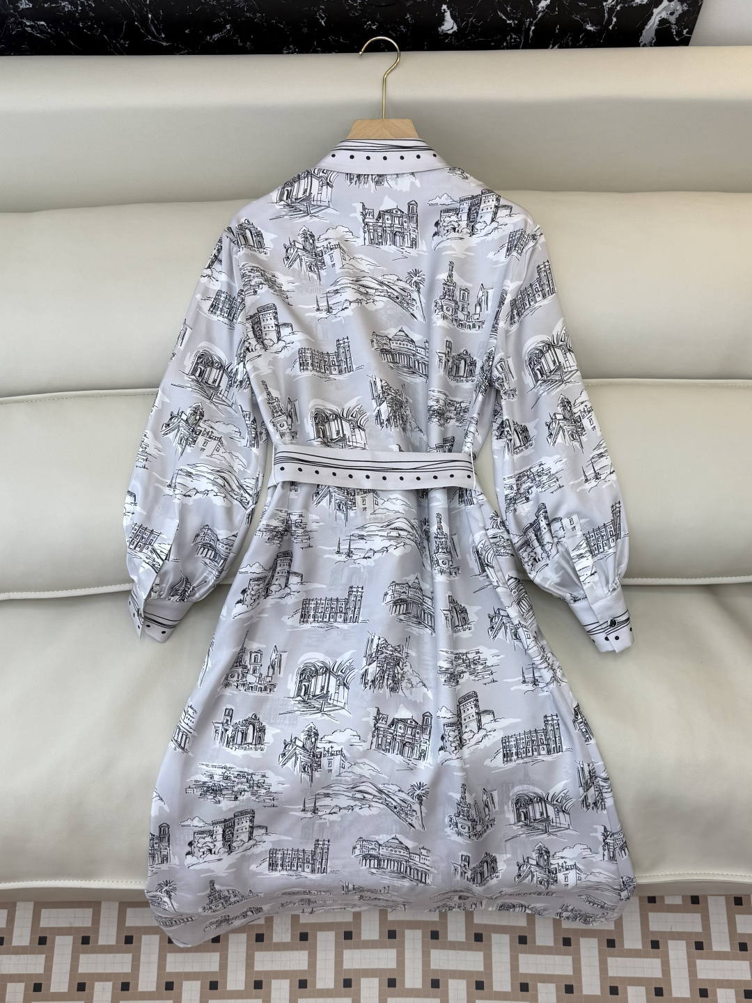 BS1111#新款连衣裙💕Max mara 法式建筑印花 100% 斜纹真丝印花长袖连衣裙 配腰带 36