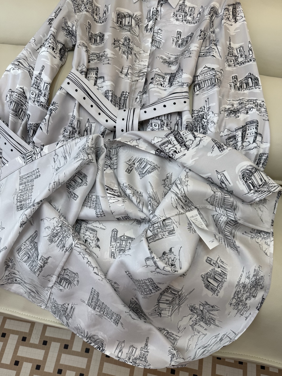 BS1111#新款连衣裙💕Max mara 法式建筑印花 100% 斜纹真丝印花长袖连衣裙 配腰带 36