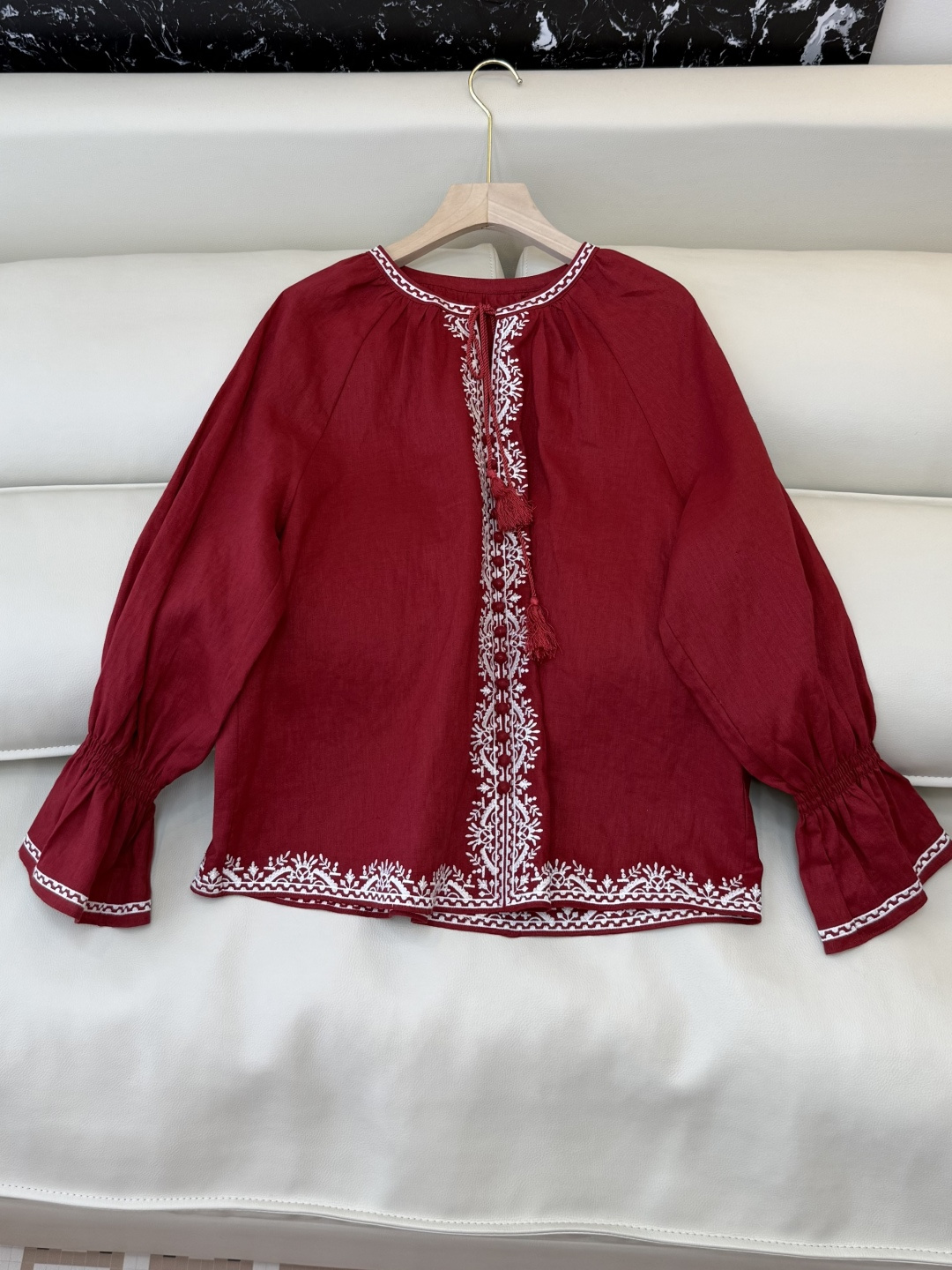 NO:734635,YM079# Factory Heavy Embroidery Linen Long Sleeve Shirt Red Navy SMLXL,,shirts,19860909YM079#工厂 重工刺绣花 亚麻长袖衬衫 红色 藏青色 SMLXL,,shirts,,Women's clothing