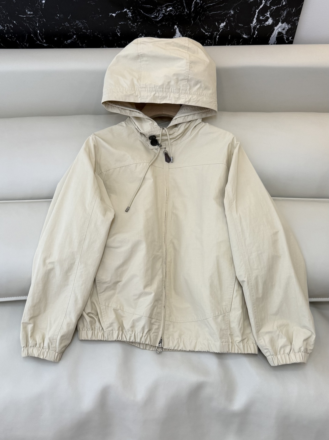 NO:720774,QGL039, the highest version on the market, the girl inspects the goods, trims the three marks on the thread, and delivers the goods. You can send pictures and take videos. If you want quality or service, please add me on WeChat. We will not accept urgent orders. New coat LP short windbreaker inner plaid jacket zipper jacket apricot navy blue SML, women's clothing, loro piana, jackets & coats, jackets & coats,19860909QGL039市面最高版本小妹验货、修剪线头上三标、发货可发图及拍视频,要品质要服务的加我微信,不接急单.新款外套 LP 短风衣 内格纹 夹克拉链外套 杏色 藏青色 SML,女装,loro piana,jackets & coats,jackets & coats,,Women's clothing