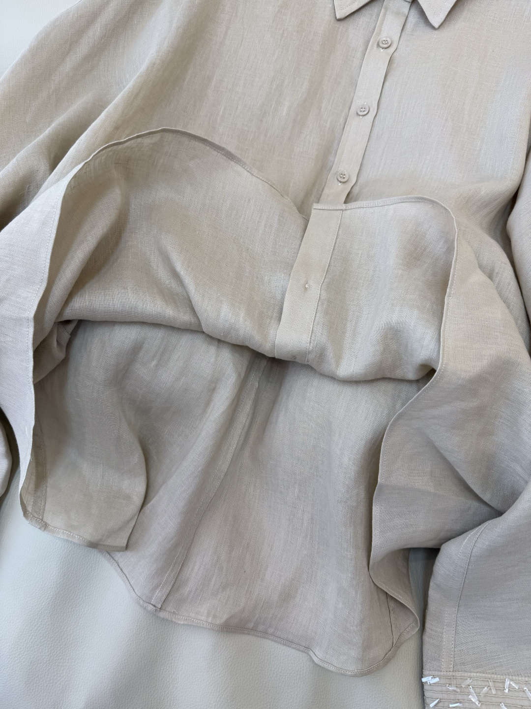 LZ26007#新款衬衫🌾BC 超级爆款 100% 亚麻 手工钉珠 宽松款 亚麻衬衫 杏色 白色 SML