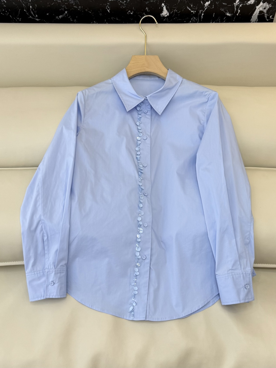 NO:735985,SL0228# New shirt factory Val three-dimensional handmade beading long-sleeved shirt blue white SMLXL,,shirts,19860909SL0228#新款衬衫工厂 Val 立体手工钉珠 长袖衬衫 蓝色 白色 SMLXL,,shirts,,Women's clothing
