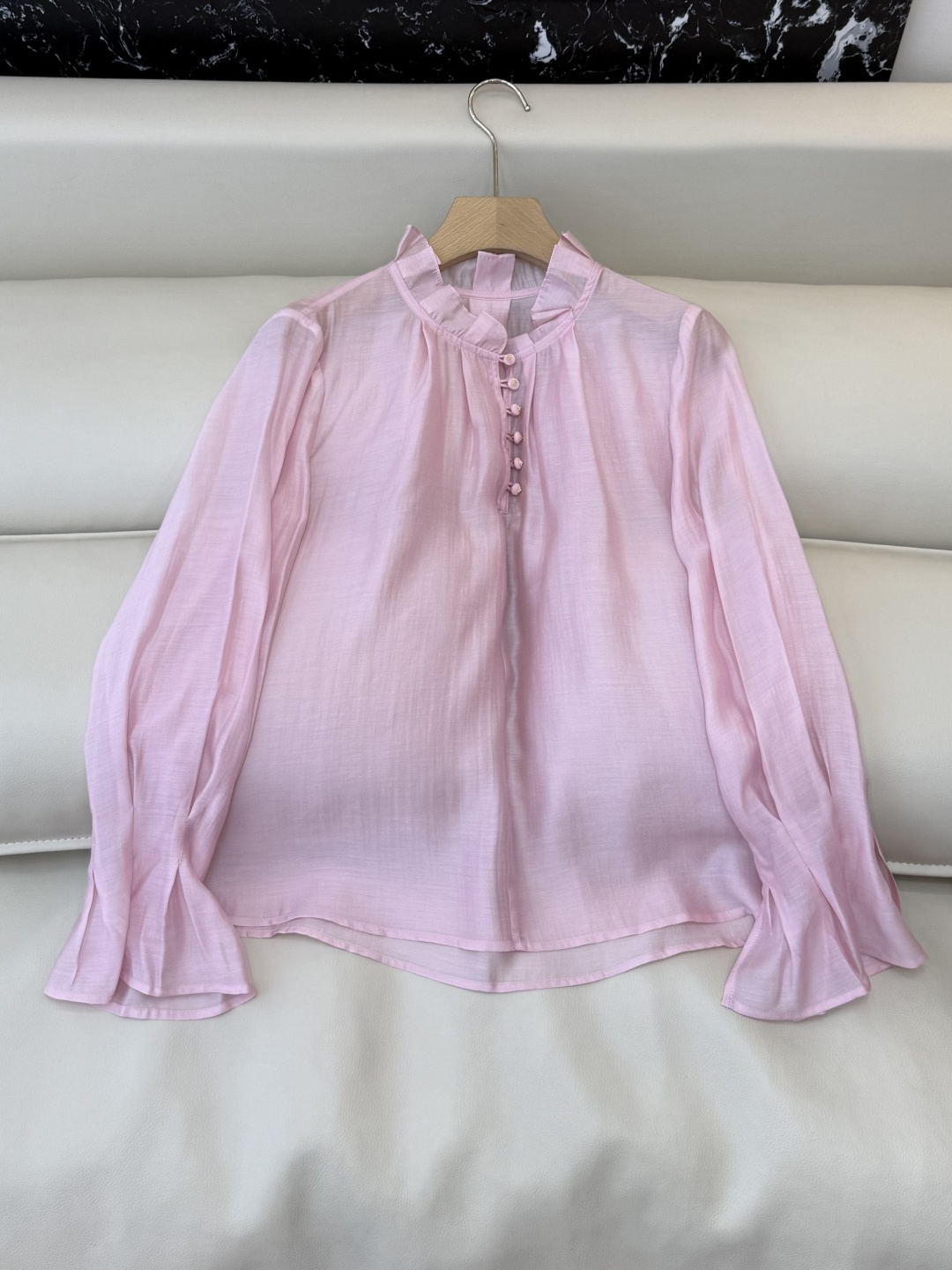 NO:735955,SM0930# New Shirt Factory Special Stand Collar 65 Tencel Cotton Long Sleeve Shirt White Pink S MLXL,,shirts,19860909SM0930#新款衬衫工厂特 立领 65 天丝棉 长袖衬衫 白色 粉色 S MLXL,,shirts,,Women's clothing