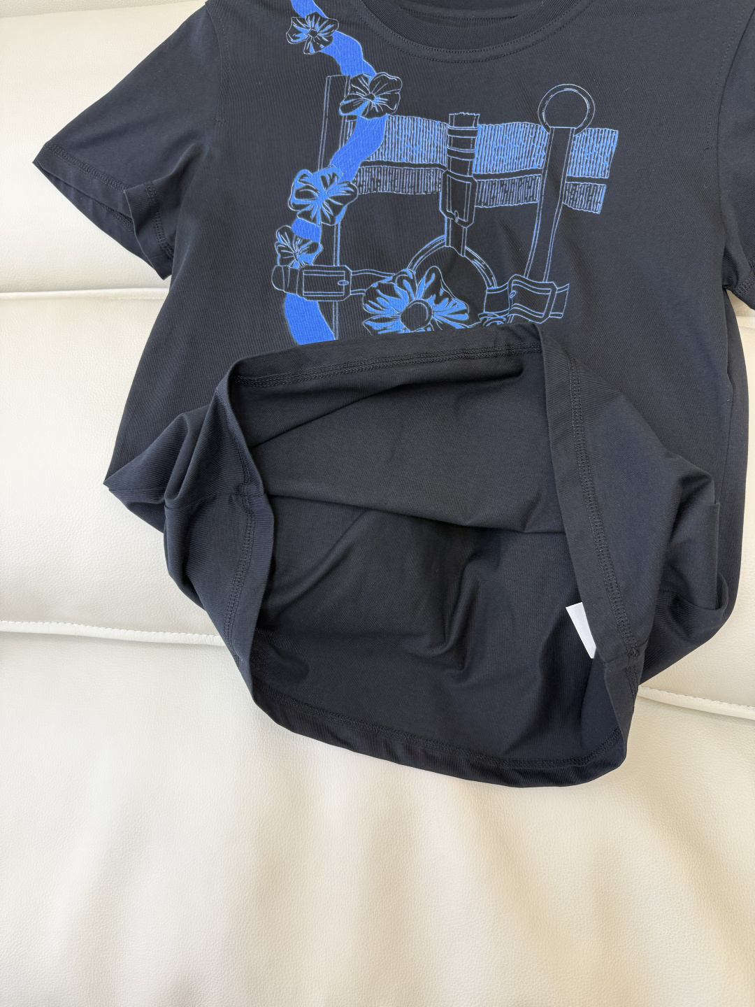 QG0157#新款T恤⚠️‼️H家 爱马仕 独家版 印花 短袖T恤 黑色 白色 樱桃红 SML