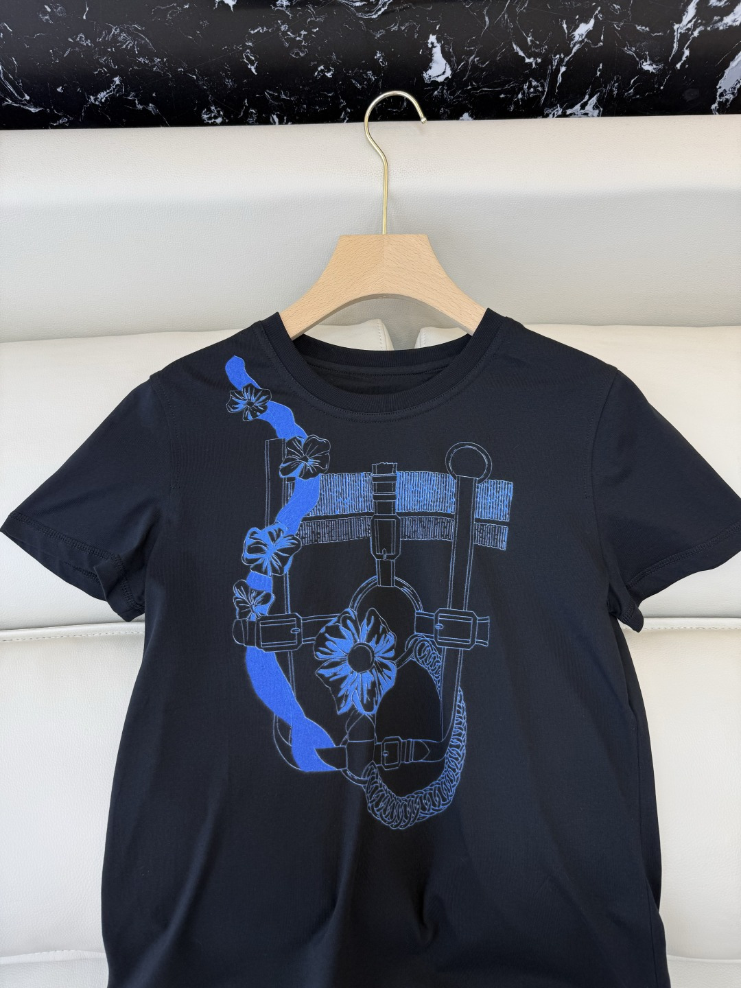 QG0157#新款T恤⚠️‼️H家 爱马仕 独家版 印花 短袖T恤 黑色 白色 樱桃红 SML