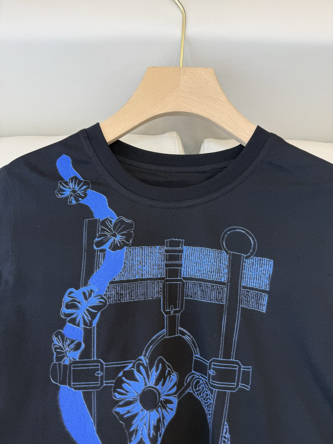 QG0157#新款T恤⚠️‼️H家 爱马仕 独家版 印花 短袖T恤 黑色 白色 樱桃红 SML